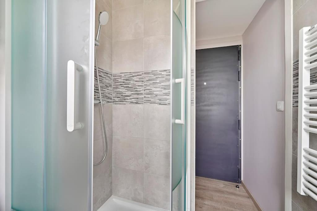 Welcome To Emma House * Chennevieres-sur-Marne